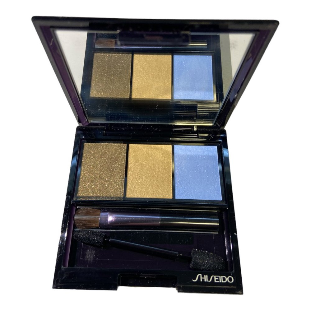Shiseido Luminizing Satin Eye Color Trio (3g / .1oz)